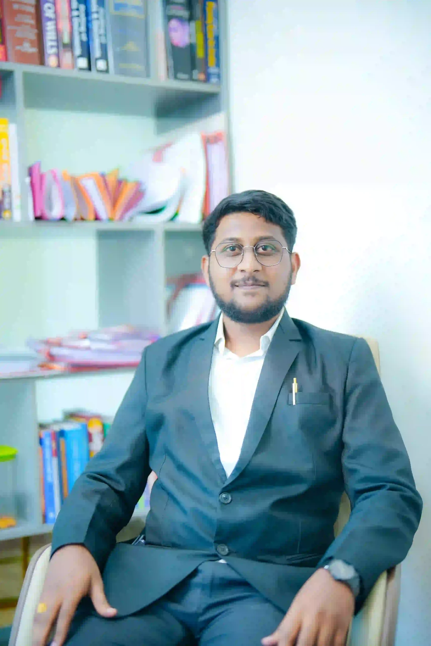 Adv Shiridinath - Associate Advocate at VARAU Law Chambers
